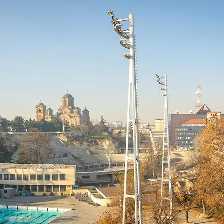 Pensiune Joy - Sports Center Tasmajdan 4*