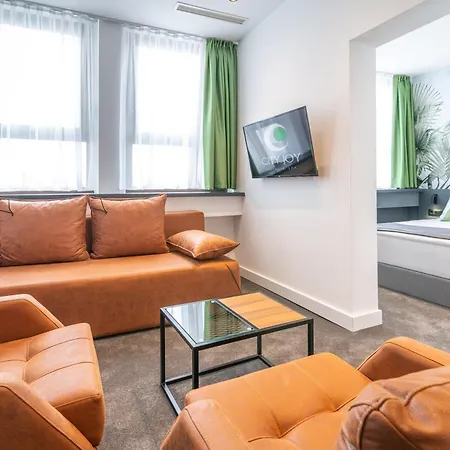 Joy - Sports Center Tasmajdan 게스트하우스