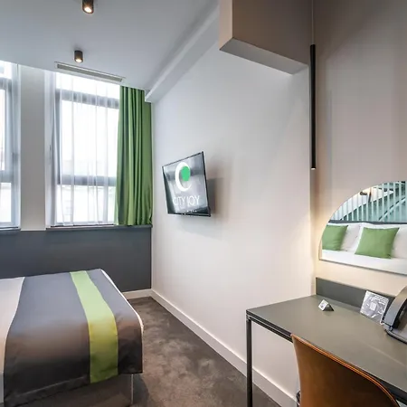 Hotel Joy - Sports Center Tasmajdan 4*