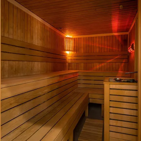 Joy - Sports Center Tasmajdan 4*